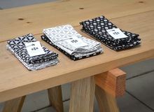 Grid_napkins